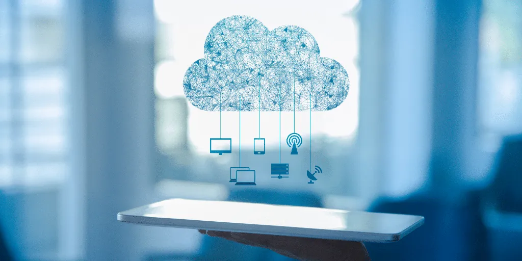 Hybrid cloud connecting on-premise and cloud solutions